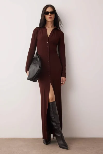 TRENDYOLMİLLA Brown Polo Shirt Collar buttoned bodycone/Fitting Maxi Knitting Dress