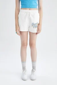 DeFacto Coool Regular Fit Thin Material Shorts - Image 4