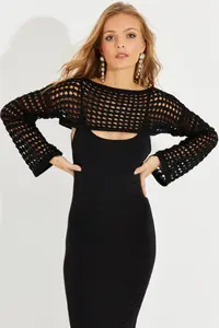 Cool & Sexy Women Black Cellular Bolero - Image 3