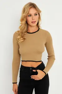 Cool & Sexy Women Camel-Black Back Light Blouse - Image 6