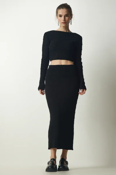 YY00190-BLACK_1