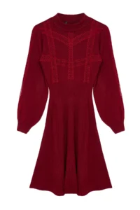 TRENDYOLMİLLA Burgundy Mini Knitwear Lace Dress - Image 6