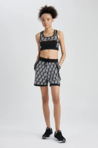 DeFacto Fit Standard Fit Sporcu Skuba Diver Material Shorts - Image 2