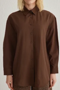 TRENDYOLMİLLA Brown Regular Normal Pattern Weaving Shirt - Image 4