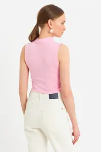 Cool & Sexy Women Pink Sleeveless Crop Blouse - Image 6