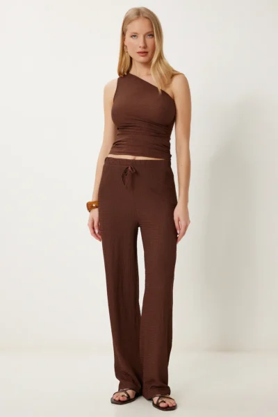 ZV00309-BROWN_1