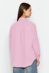 TRENDYOLMİLLA Pink Cotton Oversized Wide Pattern Weaving Shirt - Image 11