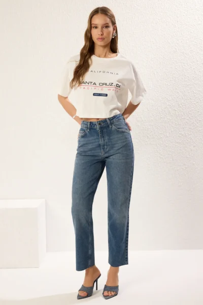 TRENDYOLMİLLA Light Blue Cut-Out High Waist Straight 100% Cotton Non-Stretch jeans