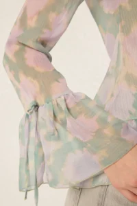 TRENDYOLMİLLA Multicolored tied up Weaving Shirt with Ruffle Detail on Front Body and Sleeve - Image 4