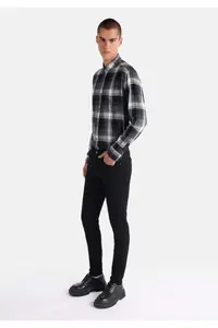 Colin's skinny Fit Low Waist Narrow Leg Men's Black denim Jeans Pants - Image 3