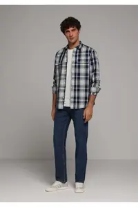 Colin's Regular Fit Mid Waist Straight Leg Men's Indigo Jeans Trousers - Image 3