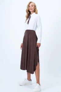 Trend Alaçatı Stili Women's Bitter Brown Asymmetrical Cut Faux Suede Skirt with Tie Waist Alc-X14426 - Image 4