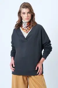 Trend Alaçatı Stili Women's anthracite V-Neck Double Breasted Oversized Sweatshirt ALC-X14555 - Image 3