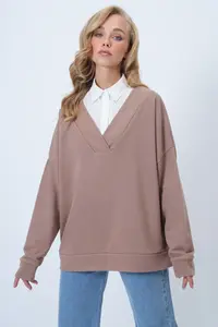 Trend Alaçatı Stili Women's Biscuit V-Neck Double Breasted Oversized Sweatshirt ALC-X14555 - Image 5