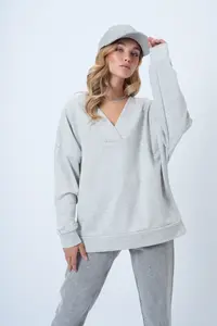 Trend Alaçatı Stili Grimelange V-Neck Double Breasted Oversized Sweatshirt - Image 4