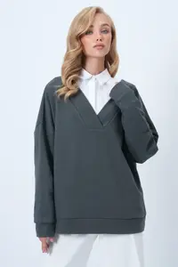 Trend Alaçatı Stili Khaki V-neck Double breasted Kesimli Oversized Sweatshirt - Image 2