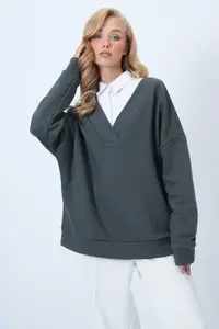 Trend Alaçatı Stili Khaki V-neck Double breasted Kesimli Oversized Sweatshirt - Image 4