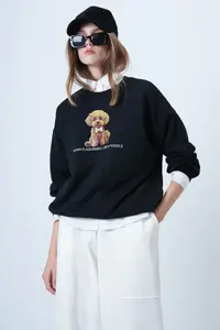 Trend Alaçatı Stili Women's Black Front Printed Oversized Cotton Sweatshirt ALC-X14651 - Image 5