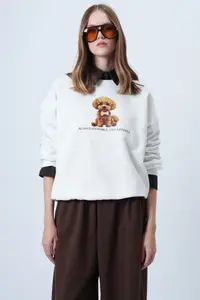 Trend Alaçatı Stili Women's Ecru Front Printed Oversized Cotton Sweatshirt ALC-X14651 - Image 2