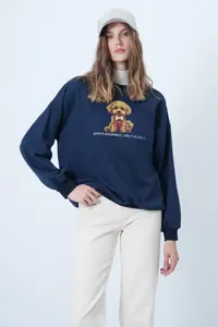 Trend Alaçatı Stili Women's Navy Blue Front Printed Oversized Cotton Sweatshirt ALC-X14651