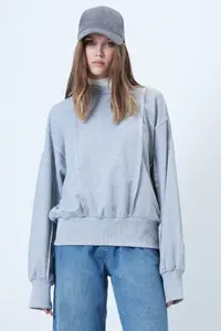 Trend Alaçatı Stili Oversized Design Sweatshirt with Grimelange Stitching Detail - Image 2