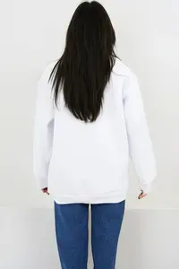 Trend Alaçatı Stili Women's White Crew Neck Padded Front Embroidered Sweatshirt ALC-X141000 - Image 4