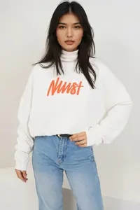 Trend Alaçatı Stili White Kabartma Printed Oversized Sweatshirt - Image 2