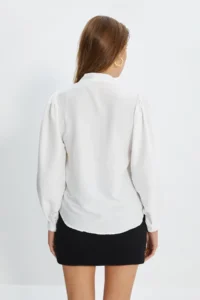TRENDYOLMİLLA Ecru Oversized Weaving Shirt with Scarf Detail on Collar - Image 5