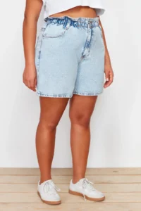 Trendyol Curve Light Blue Elastic High Waist Wide Cut 100% Cotton Plus Size Denim Shorts - Image 4