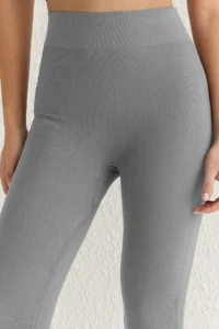 TRENDYOLMİLLA Gray seamless/Seamless Full Size Knitting Sports Leggings - Image 2