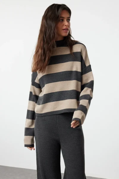 TRENDYOLMiLLA Stone Wide Pattern Striped Knitwear Top and Bottom Set