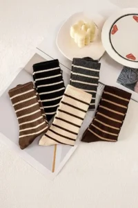 BGK 5’ Li Women Striped College Socks - Image 3