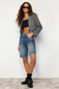 TRENDYOLMİLLA Dark Blue High Waist denim Bermuda