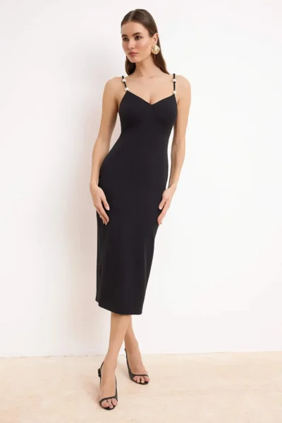 TRENDYOLMİLLA Black Pearl Detailed Weaving Midi Elegant/Evening Dress