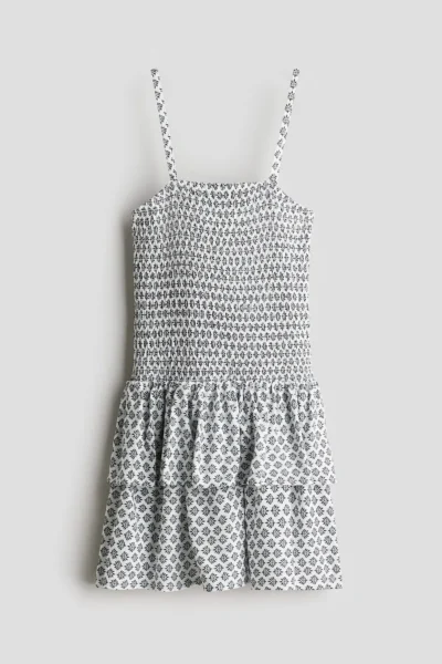 H&M Shirred and Sleeveless Dress