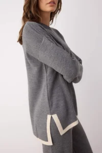 TRENDYOLMİLLA Anthracite Wide Pattern Contrast Colorful Knitwear Top and Bottom Set - Image 3