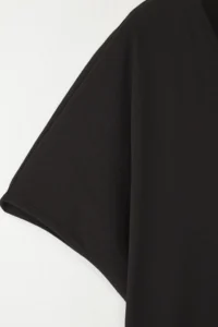Trendyol Curve Black V-neck LONG Size Plus Size T-Shirt - Image 7