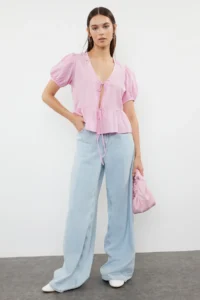 TRENDYOLMİLLA Pink tied up Weaving Shirt - Image 2