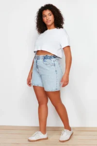 Trendyol Curve Light Blue Elastic High Waist Wide Cut 100% Cotton Plus Size Denim Shorts - Image 2