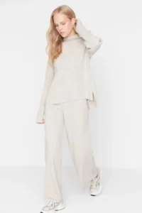 TRENDYOLMİLLA Beige Dog collar Knitwear Top and Bottom Set