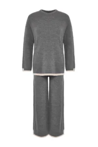 TRENDYOLMİLLA Anthracite Wide Pattern Contrast Colorful Knitwear Top and Bottom Set - Image 5