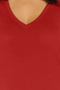 Trendyol Curve Red V-neck Basic 100% Cotton Knitting T-Shirt - Image 4