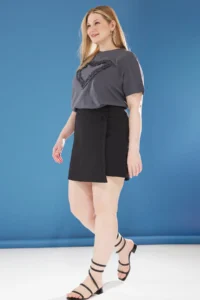 Trendyol Curve Anthracite Front Frilly Heart Detailed Relaxed Fit Plus Size T-Shirt - Image 2