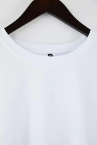 Trendyol Curve Black-White 2 Sets Paket 100% single jersey Regular/Normal Pattern Knitting T-Shirt - Image 7