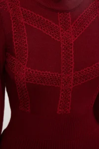 TRENDYOLMİLLA Burgundy Mini Knitwear Lace Dress - Image 4