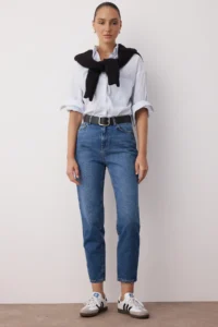 TRENDYOLMİLLA Light Blue High Waist Mom 100% Cotton Non-Stretch jeans - Image 2