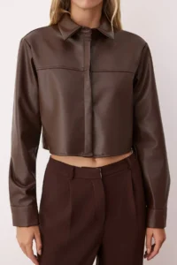 TRENDYOLMİLLA Dark Brown Crop Leather Shirt - Image 4
