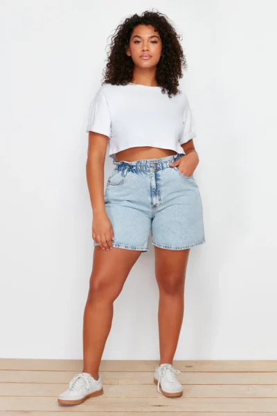 Trendyol Curve Light Blue Elastic High Waist Wide Cut 100% Cotton Plus Size Denim Shorts