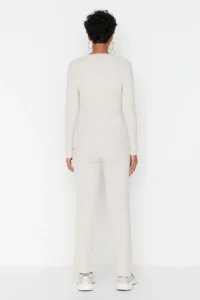 TRENDYOLMİLLA Beige Fitillli Blouse Cardigan Pants Knitwear Top and Bottom Set - Image 4