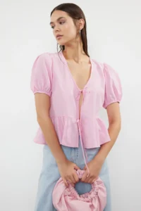 TRENDYOLMİLLA Pink tied up Weaving Shirt